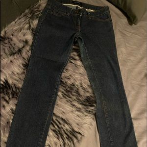 Never worn. Straight leg. W30/L28.